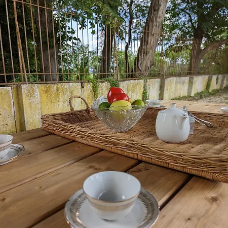 Couette-café Domaine Du Faure Chadurie
