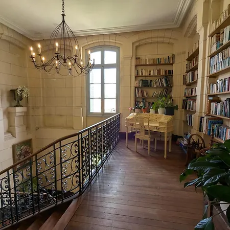 Domaine Du Faure Bed and breakfast Chadurie
